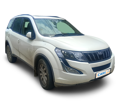 Mahindra XUV500-img
